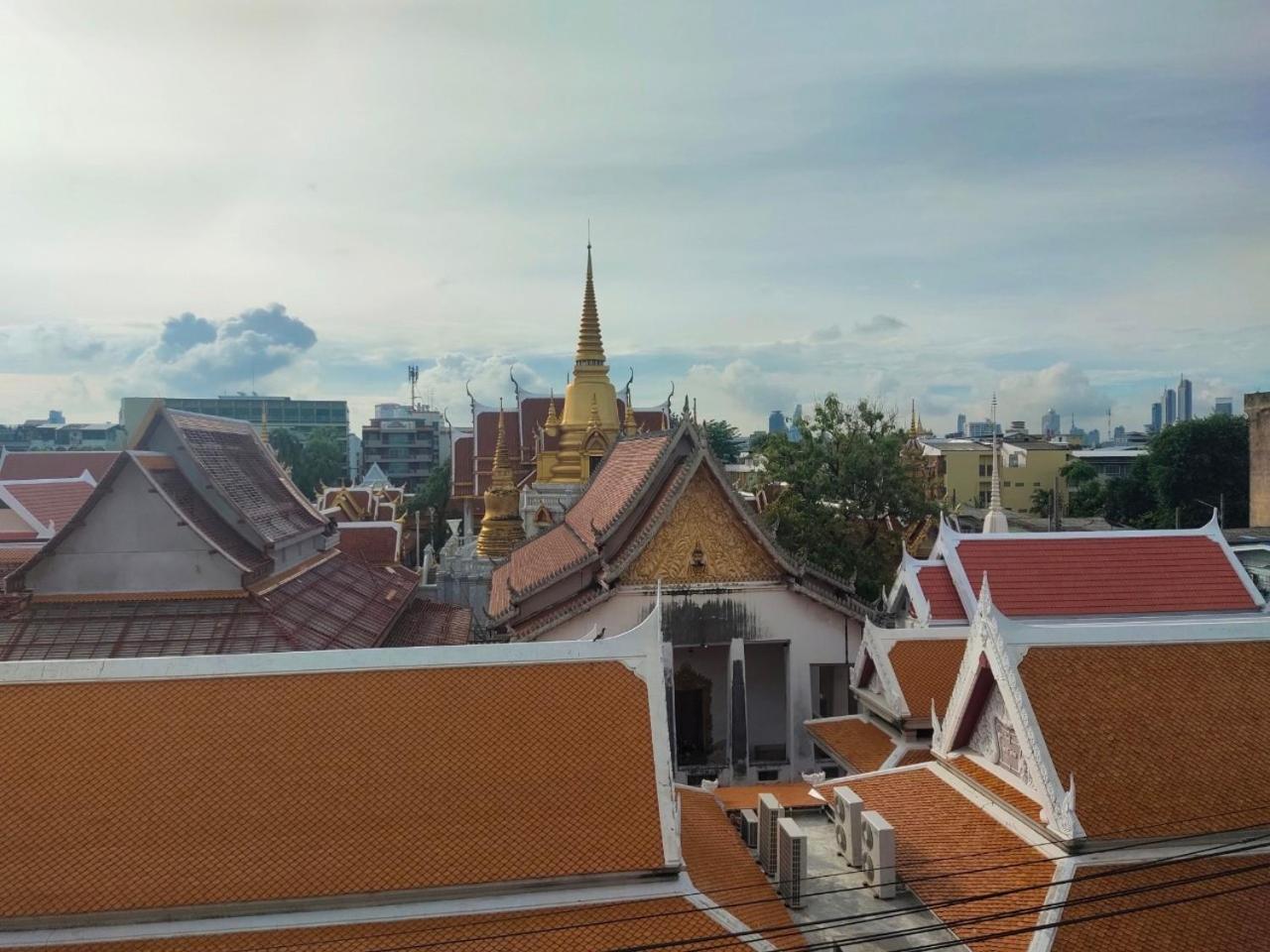 Rhythm Of Life Guesthouse 56 Bangkok Exterior photo